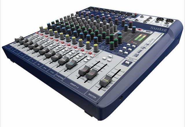 Soundcraft Signature 12 Mischpult