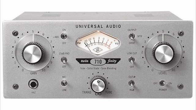 Universal Audio 710 Twin-Finity Vorverstärker
