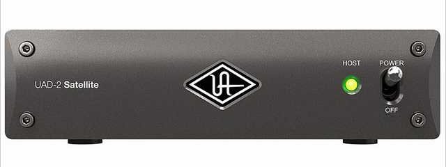 Universal Audio UAD-2 Satellite TB3 Octo Audio Interface Universal Audio UAD-2 Satellite TB3 Octo Audio Interface